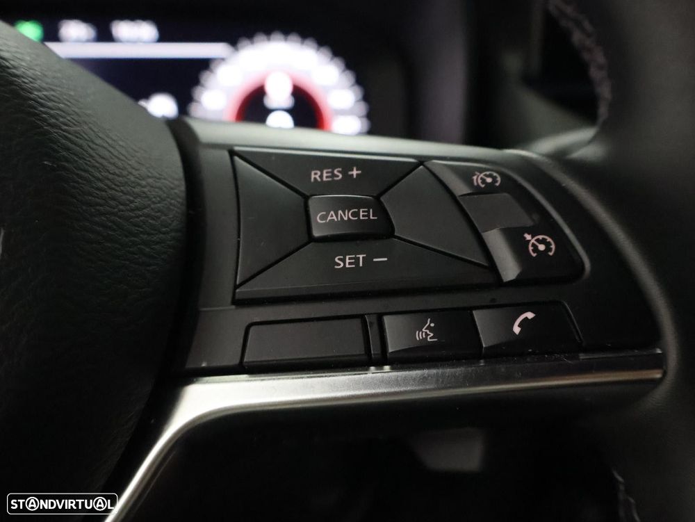 Nissan Juke 1.0 DIG-T N-Connecta DCT - 19