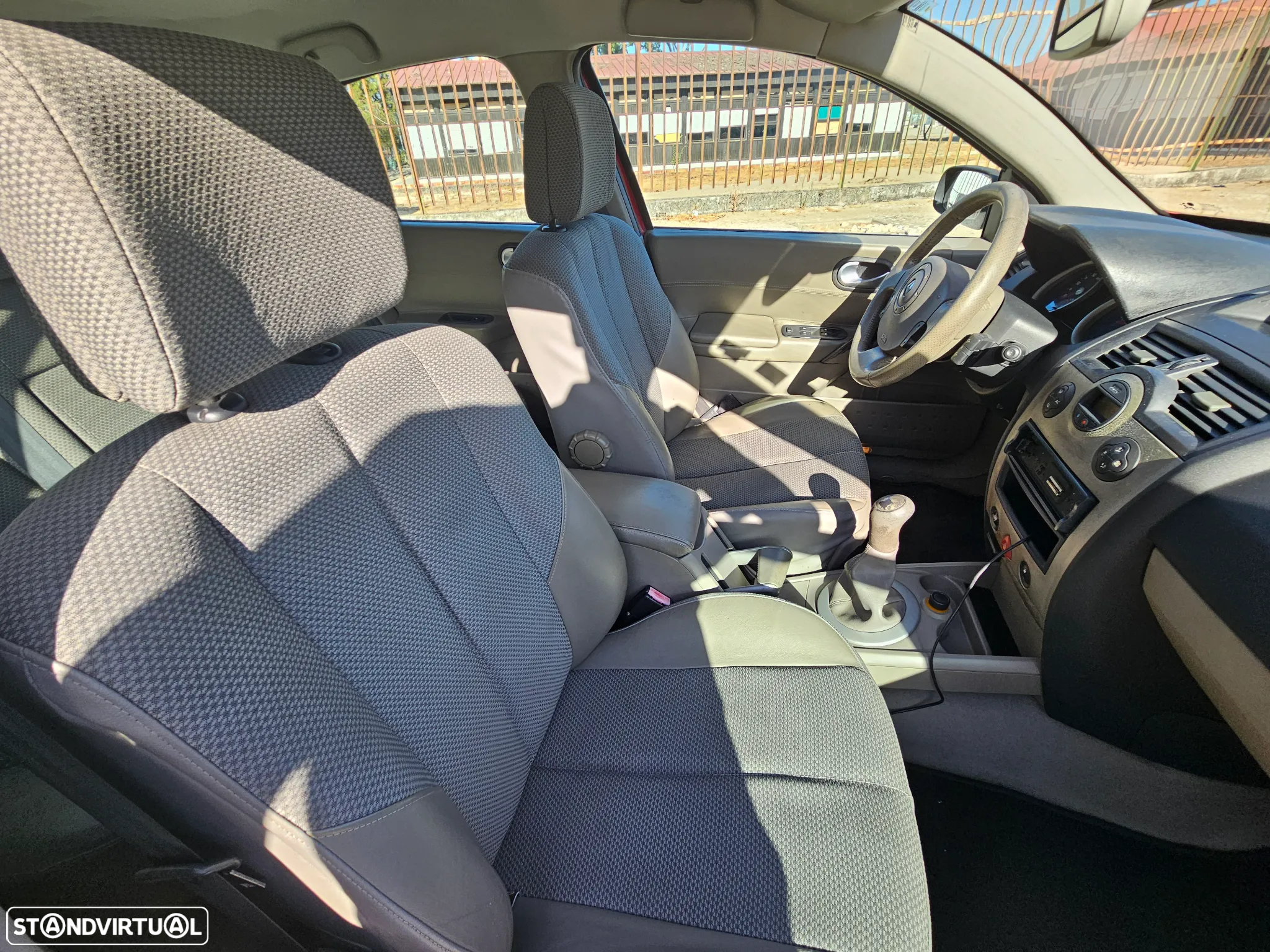 Renault Mégane 1.6 Confort Dynamique - 12