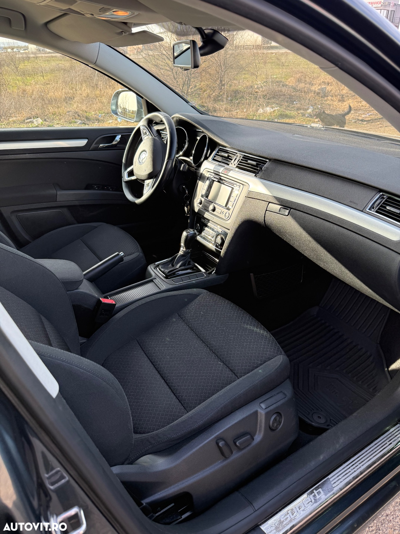 Skoda Superb 2.0 TDI DSG Active - 14