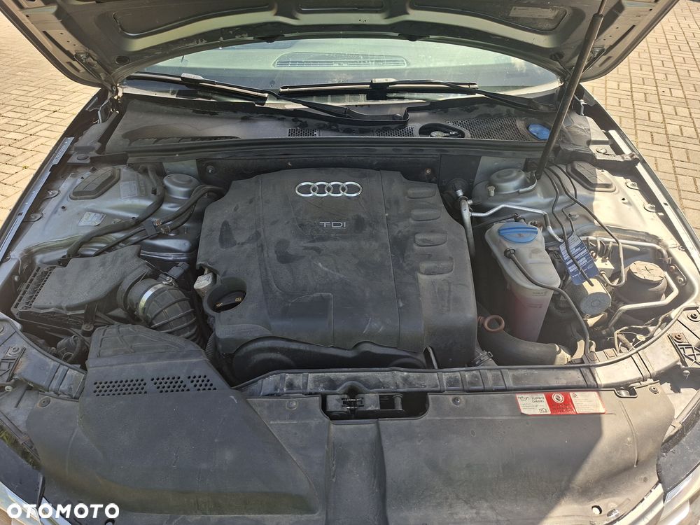 Audi A4 Avant - 10