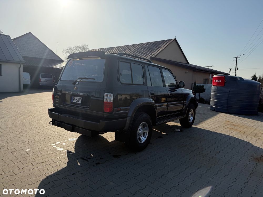 Lexus LX - 2