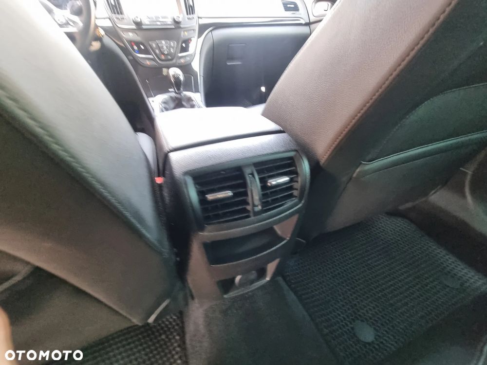 Opel Insignia 1.4 T Cosmo S&S - 36
