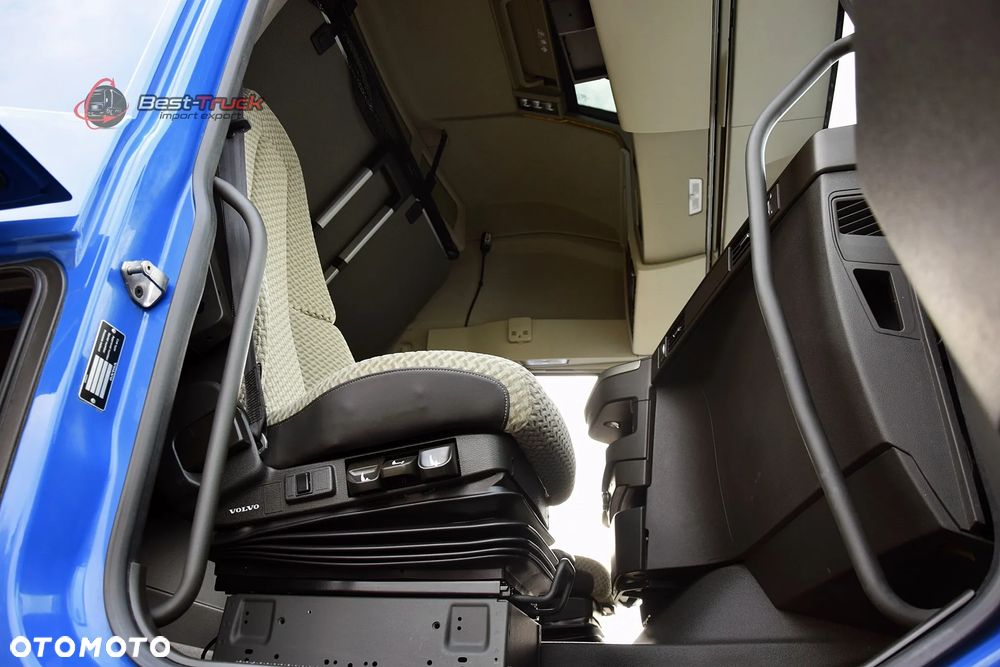 Volvo FH 460 XL  / FULL LED / ZBIORNIKI 1220 L /  PO ZŁOTYM KONTRAKCIE  / STANDARD - 5