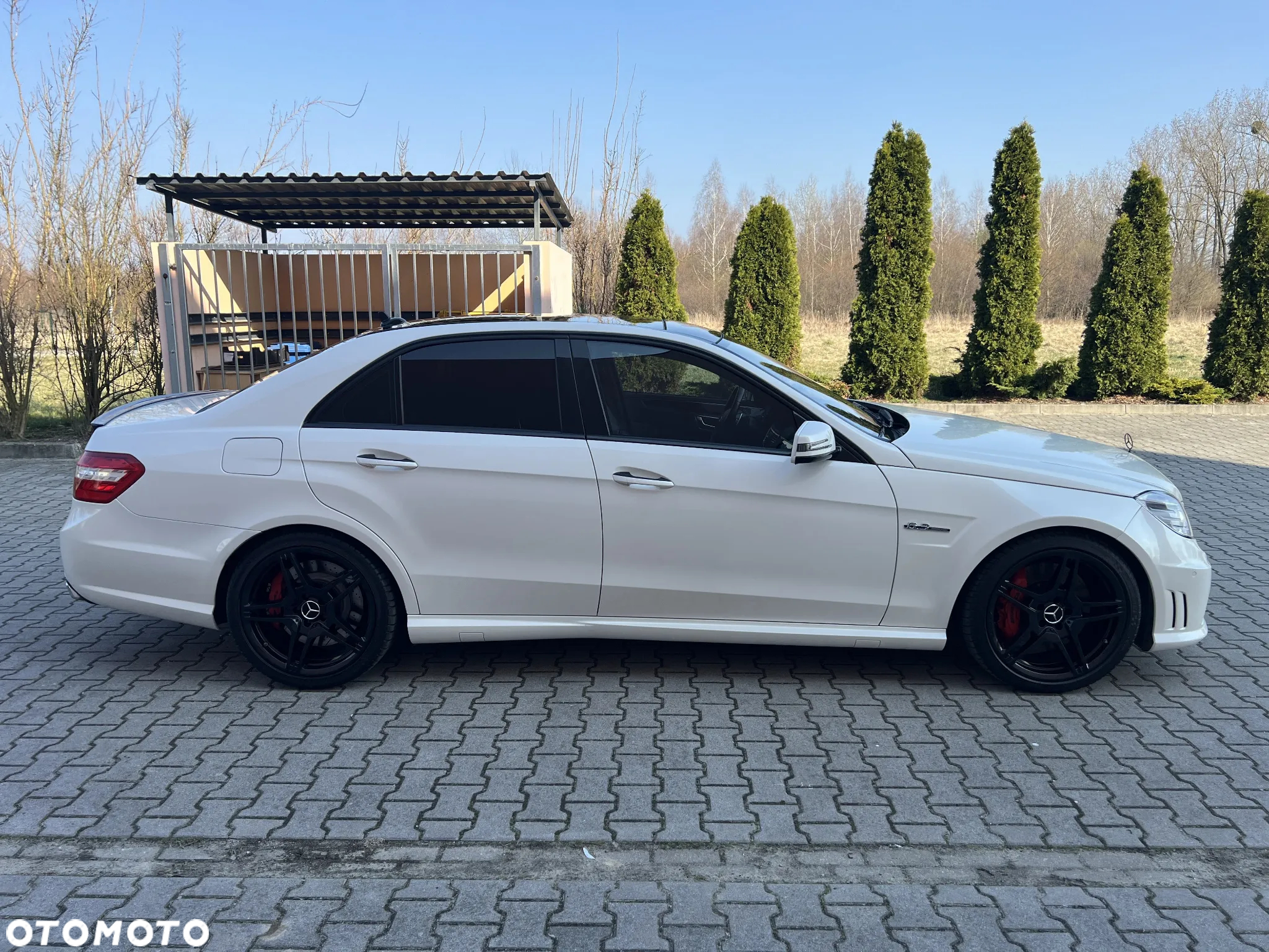 Mercedes-Benz Klasa E 63 AMG AMG Speedshift 7G-MCT - 4