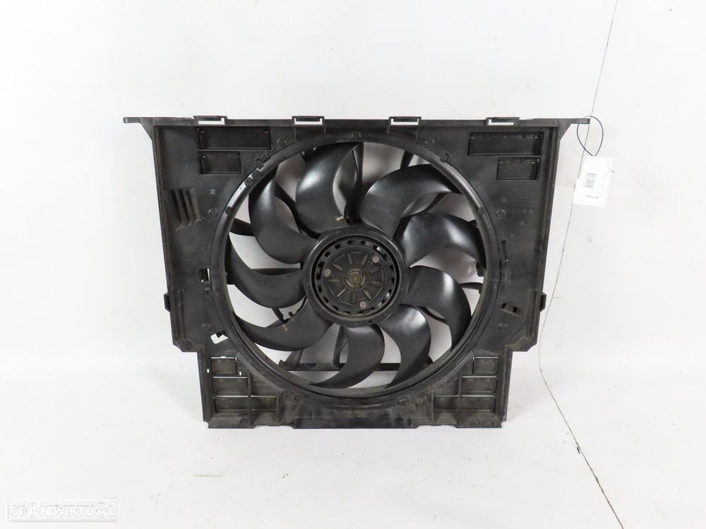 Termoventilador Seminovo/ Original BMW 5 (G30, F90)/BMW 5 Touring (G31) 17428576... - 2