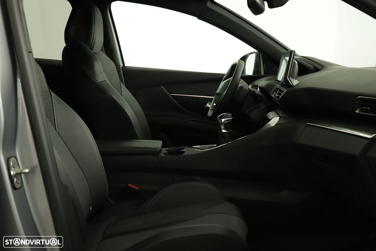 Peugeot 3008 1.2 PureTech Allure Pack - 21