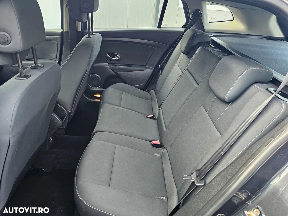 Renault Megane 1.5 dCi Dynamique - 10