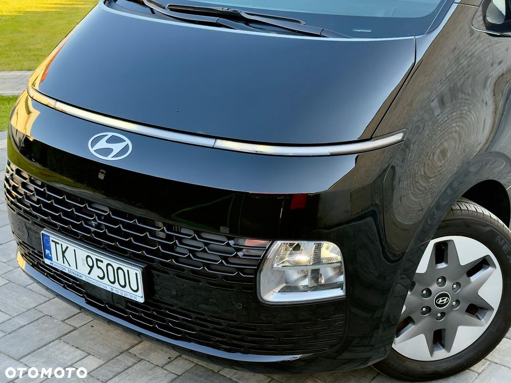 Hyundai Staria 1.6 T-GDI HEV Smart VIP - 8