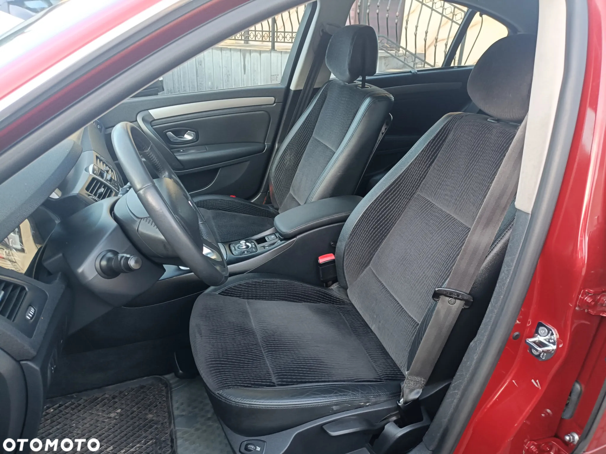 Renault Laguna II 2.0T Image - 9
