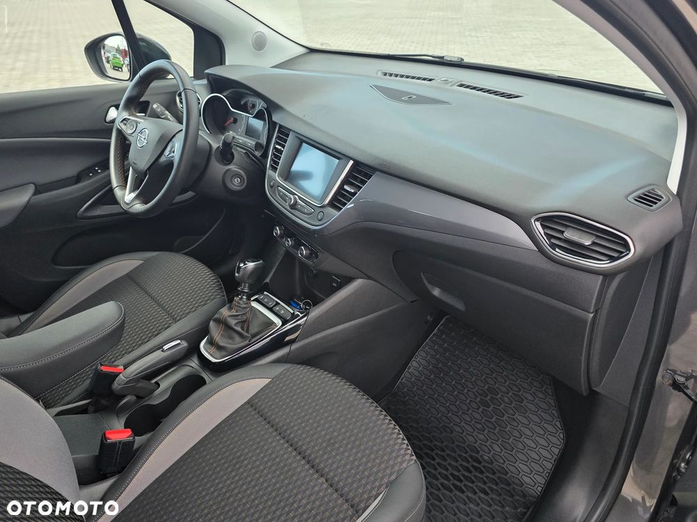 Opel Crossland X - 31