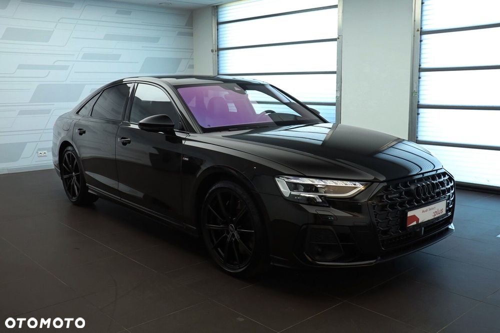 Audi A8 - 10
