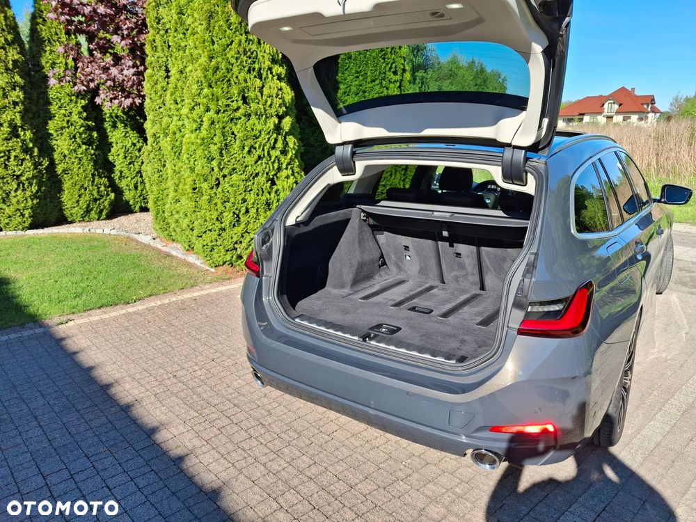 BMW Seria 3 320d xDrive mHEV sport - 20