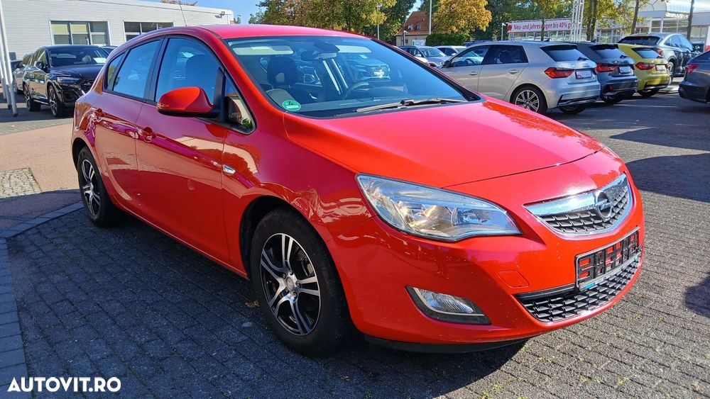Opel Astra 1.6 Essentia - 2