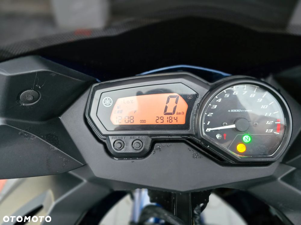 Yamaha XJ - 12