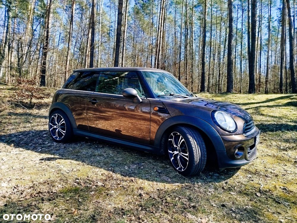 MINI ONE D - 4