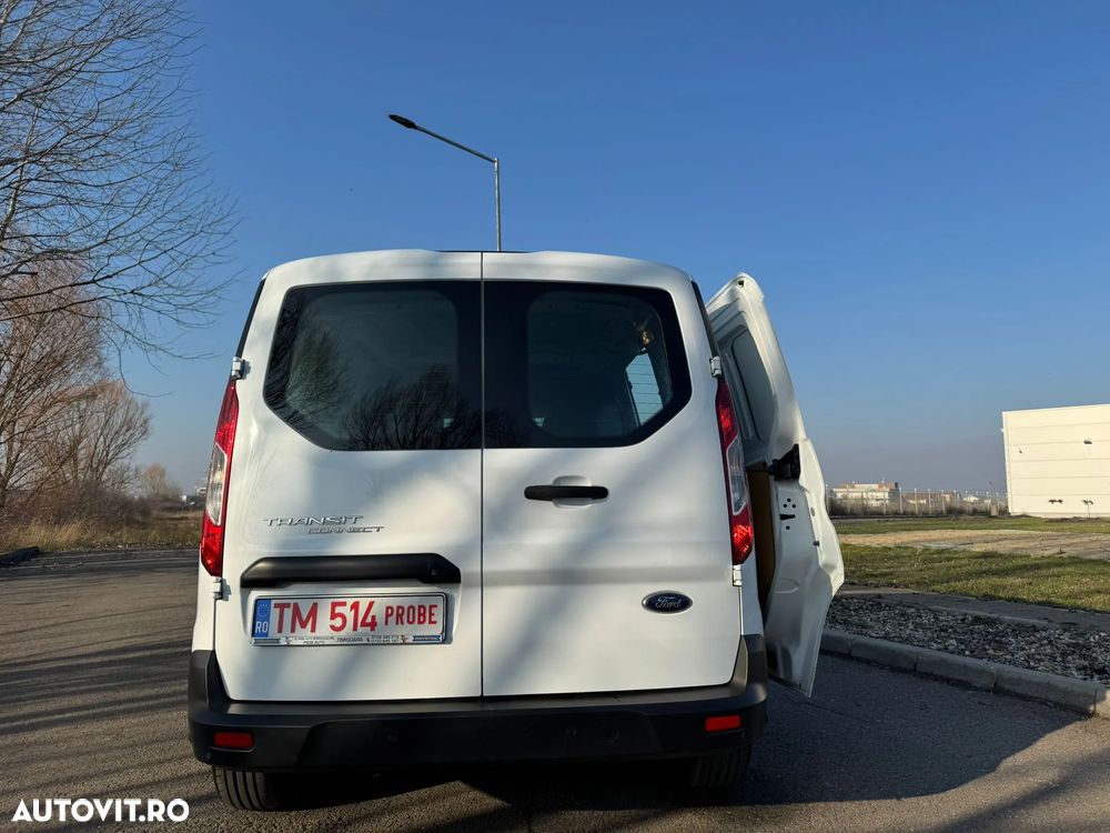 Ford Transit Connect - 14