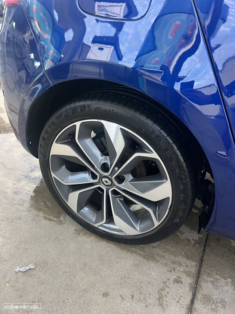 Renault Mégane 1.2 TCE GT Line EDC J18 - 18