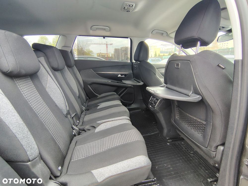 Peugeot 5008 1.5 BlueHDi Active Pack S&S EAT8 - 9