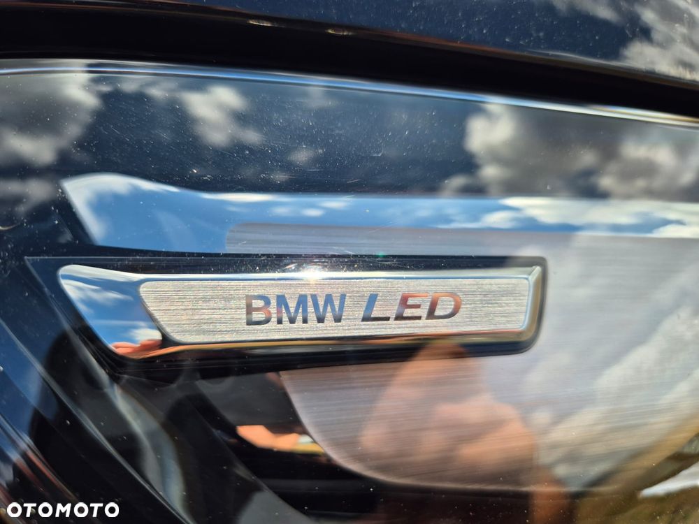 BMW X1 sDrive18d Sport Line - 12