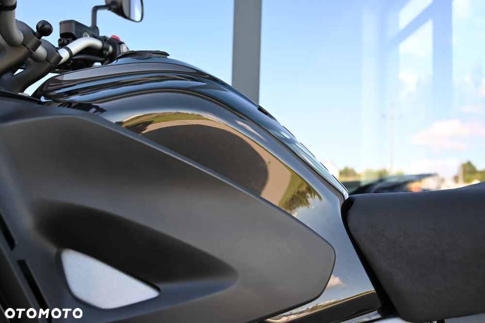 Honda VFR - 34