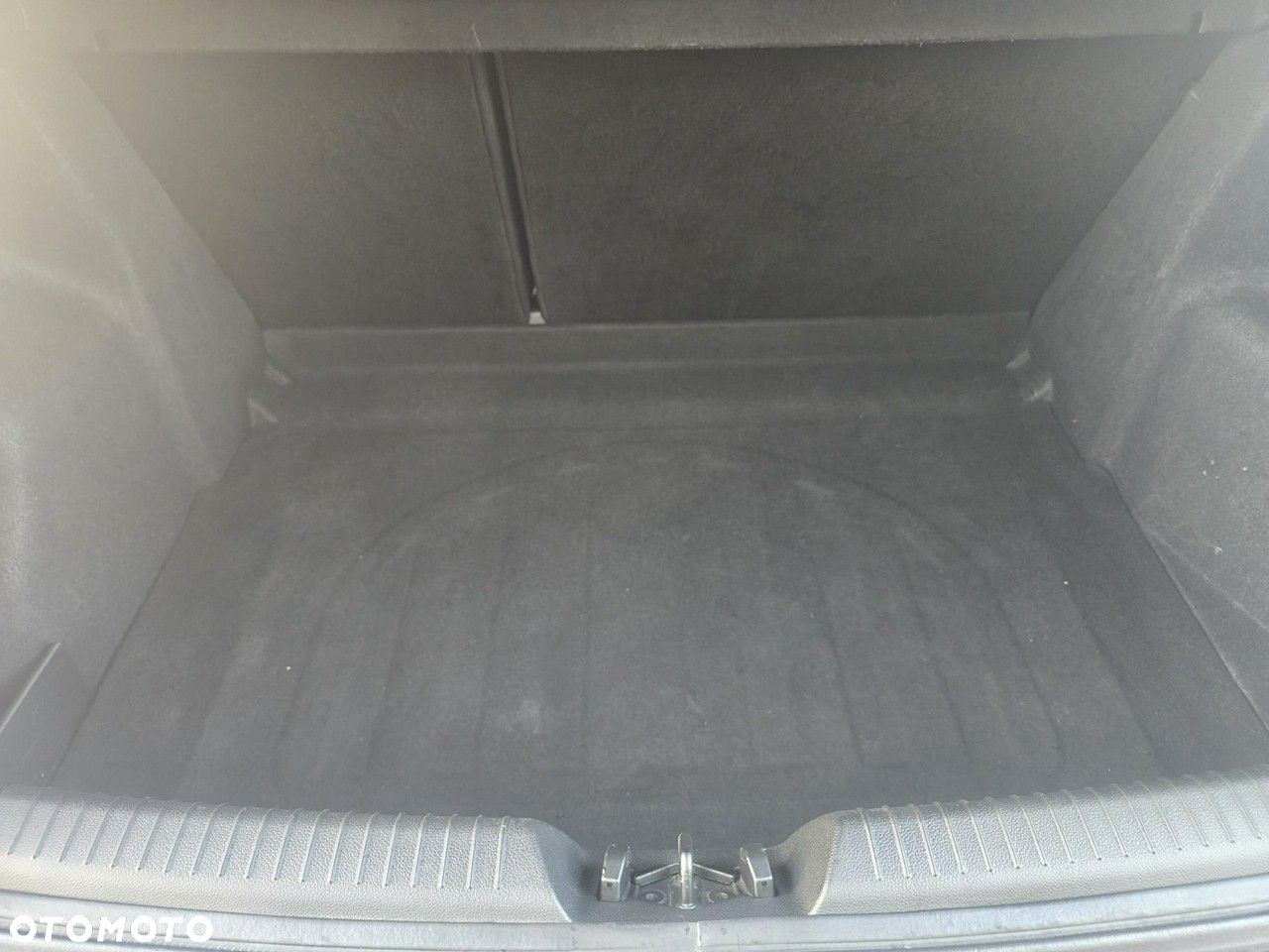 Kia Ceed - 22