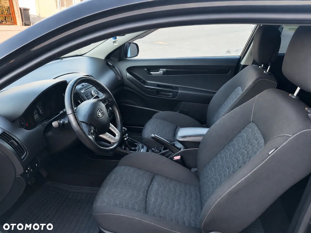 Kia Ceed 1.6 Crdi Comfort - 26