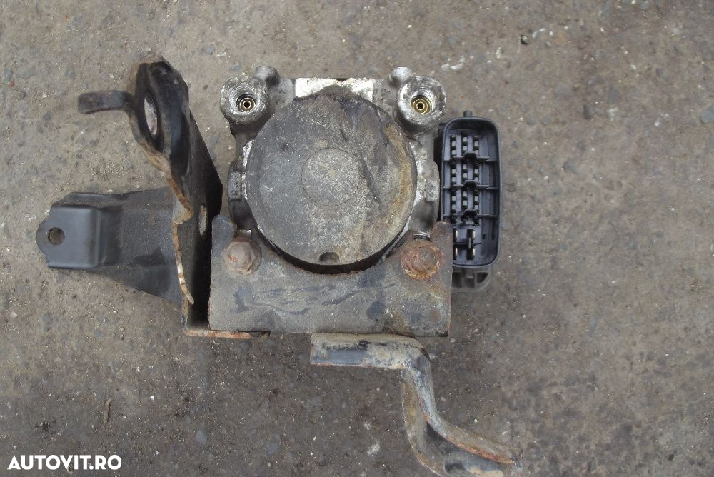 Modul ABS Toyota Rav4 2000-2006 pompa ABS Calculator ABS 2.0 benzina - 2