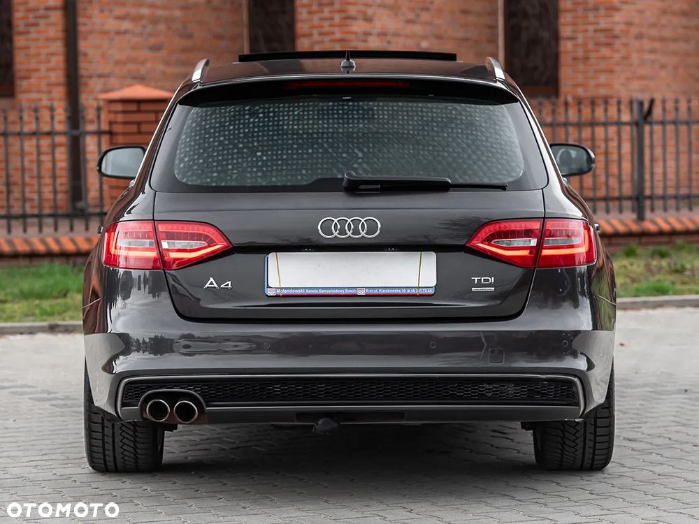 Audi A4 Avant 2.0 TDI DPF quattro S tronic S line Sportpaket - 11