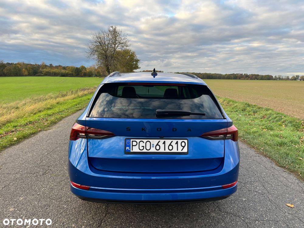 Skoda Octavia 2.0 TDI Sportline DSG - 7