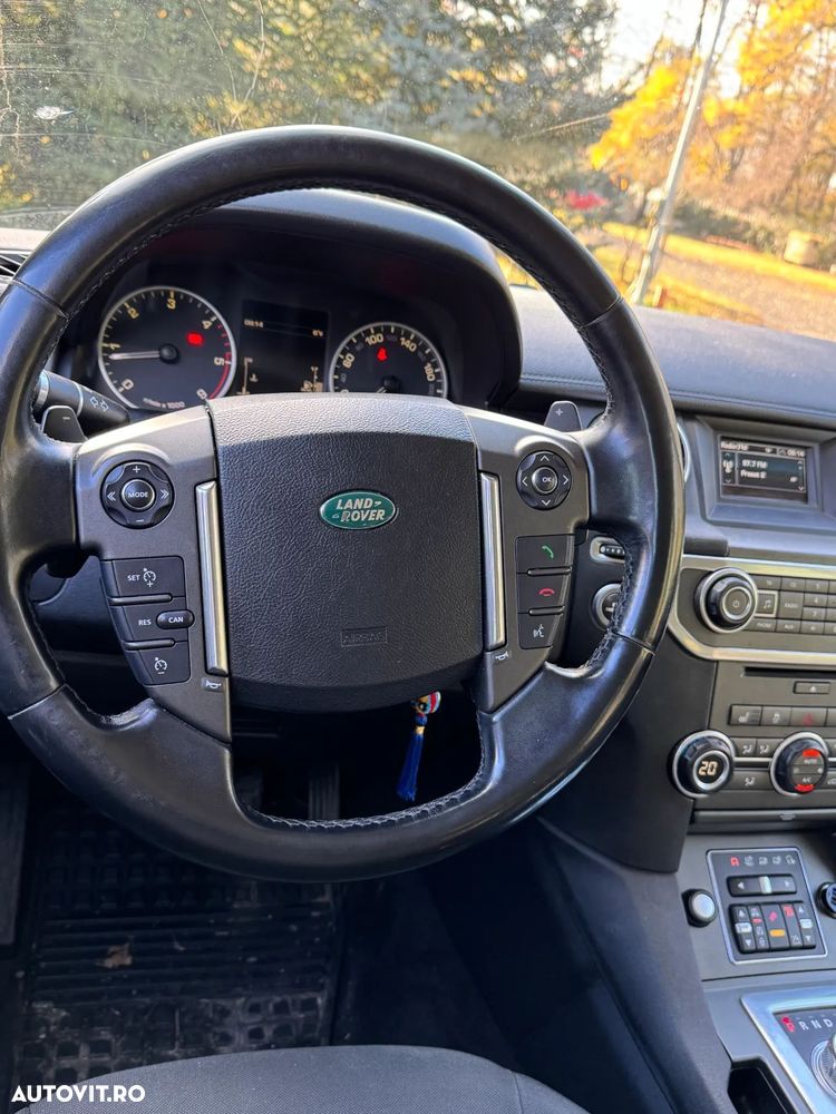 Land Rover Discovery 4 3.0 TDV6 S Aut - 11