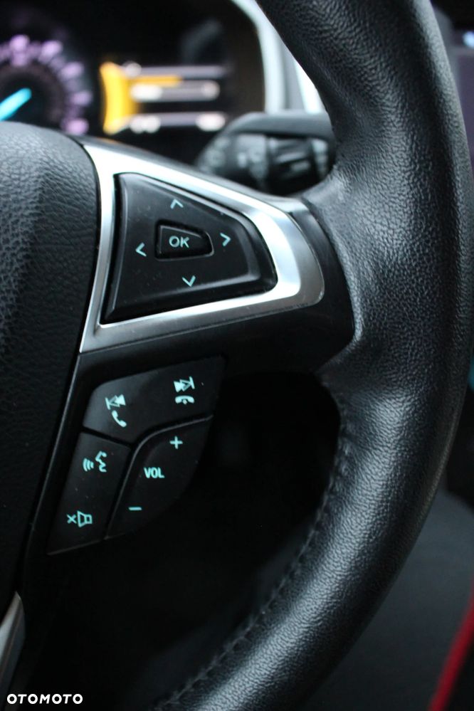 Ford Edge - 6