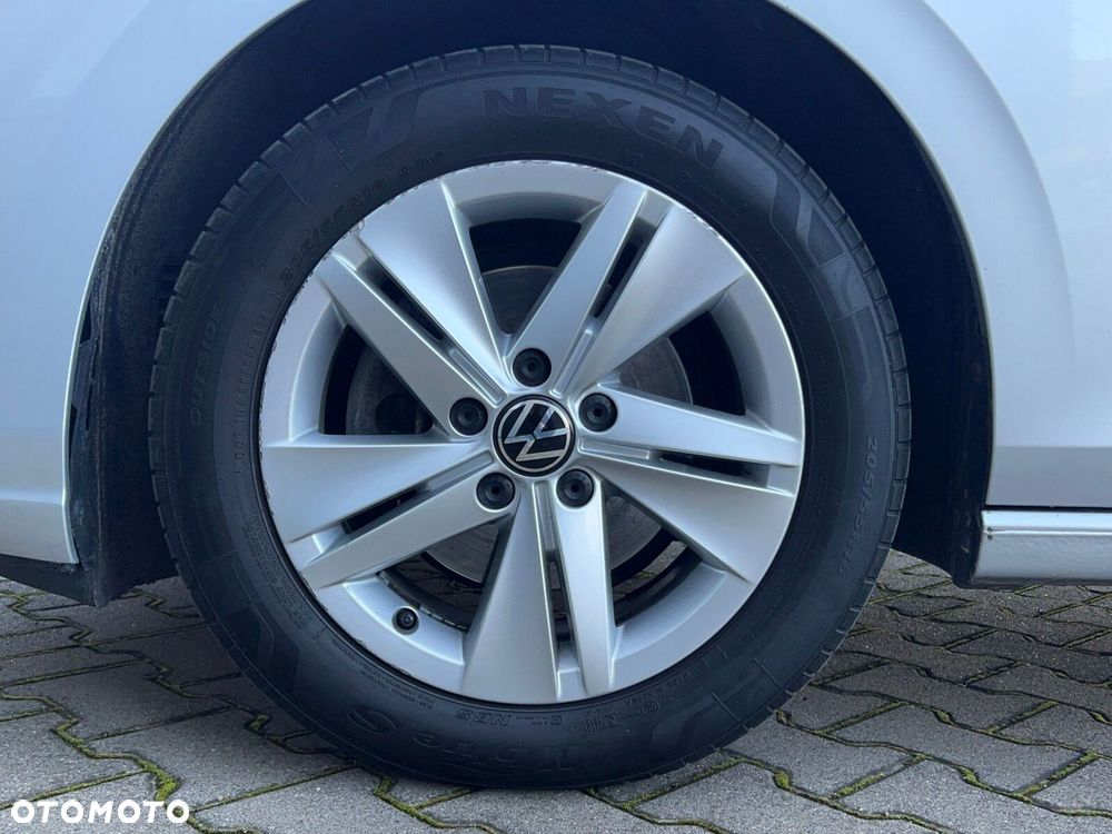 Volkswagen Golf VIII 1.5 TSI EVO Life - 33