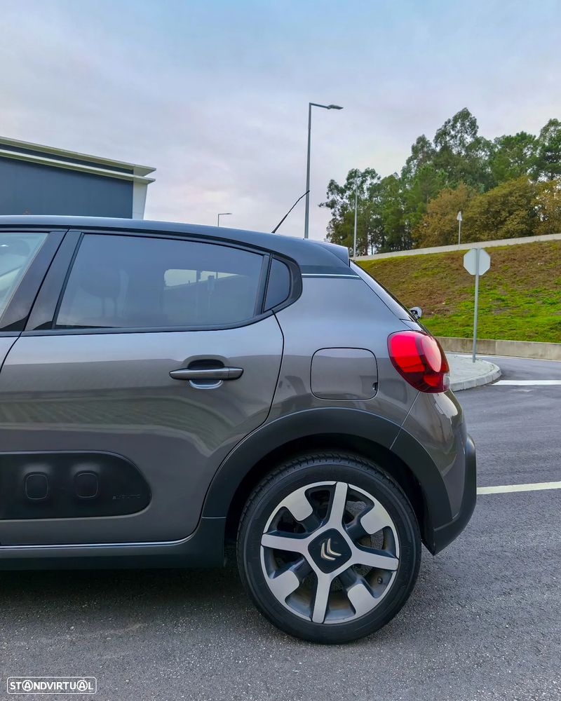 Citroën C3 1.2 PureTech Shine - 3