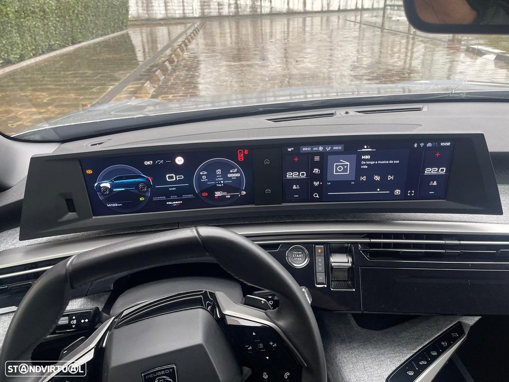 Peugeot 5008 Hybrid 145 e-DSC6 Allure - 32