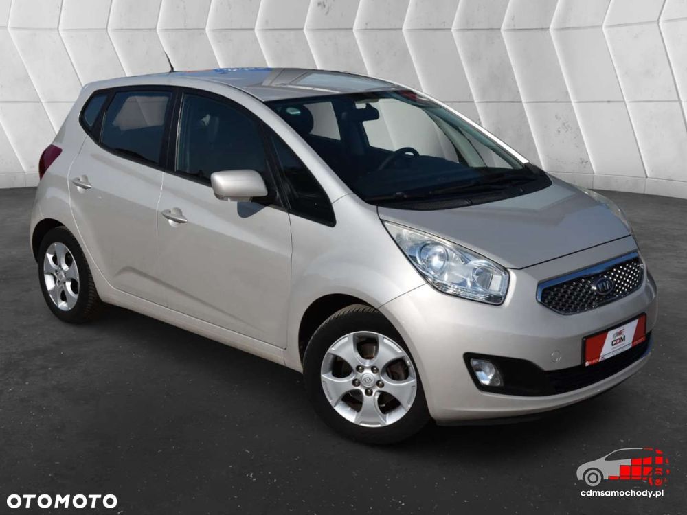 Kia Venga - 4