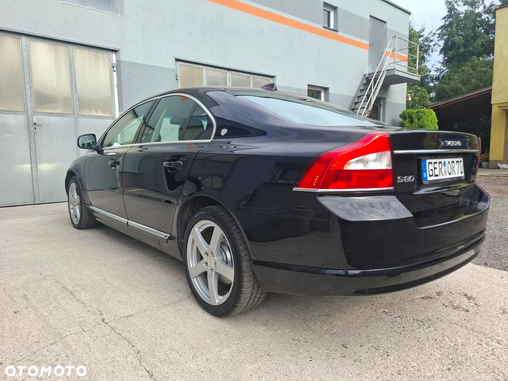 Volvo S80 2.4D5 Executive - 4