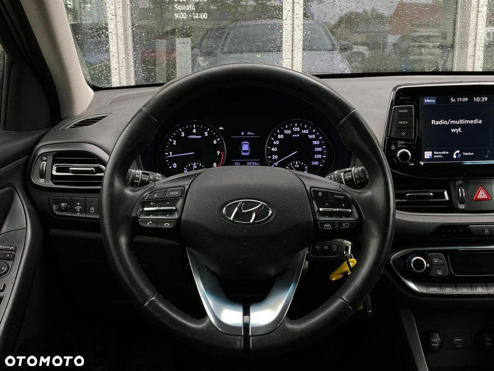 Hyundai i30 1.5 DPI Smart - 10