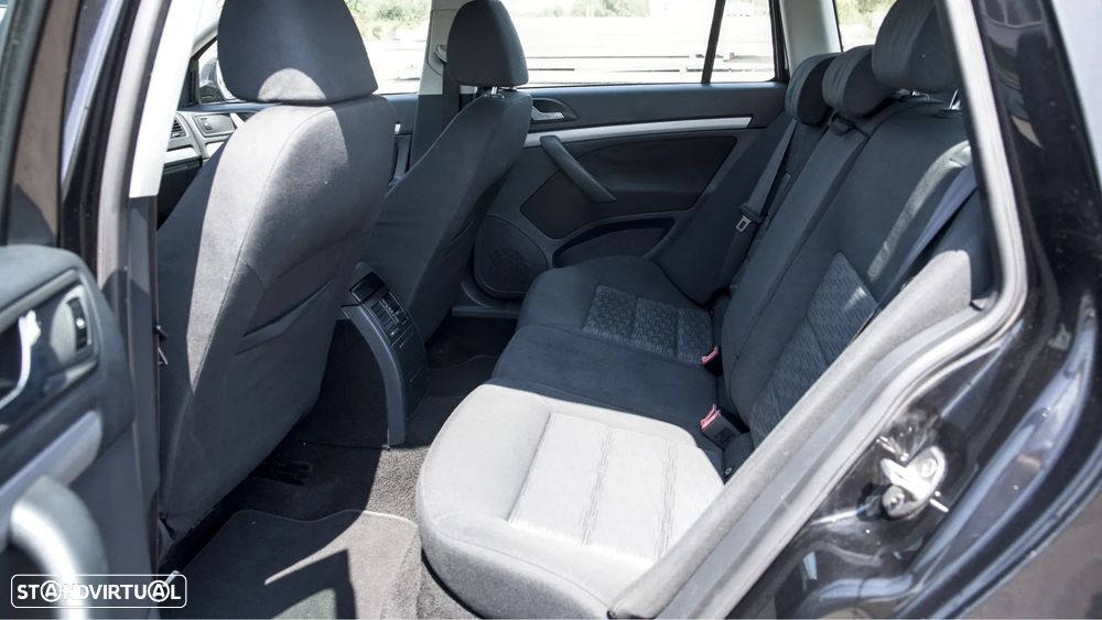 Skoda Octavia Break 1.6 TDi Ambiente DSG - 11