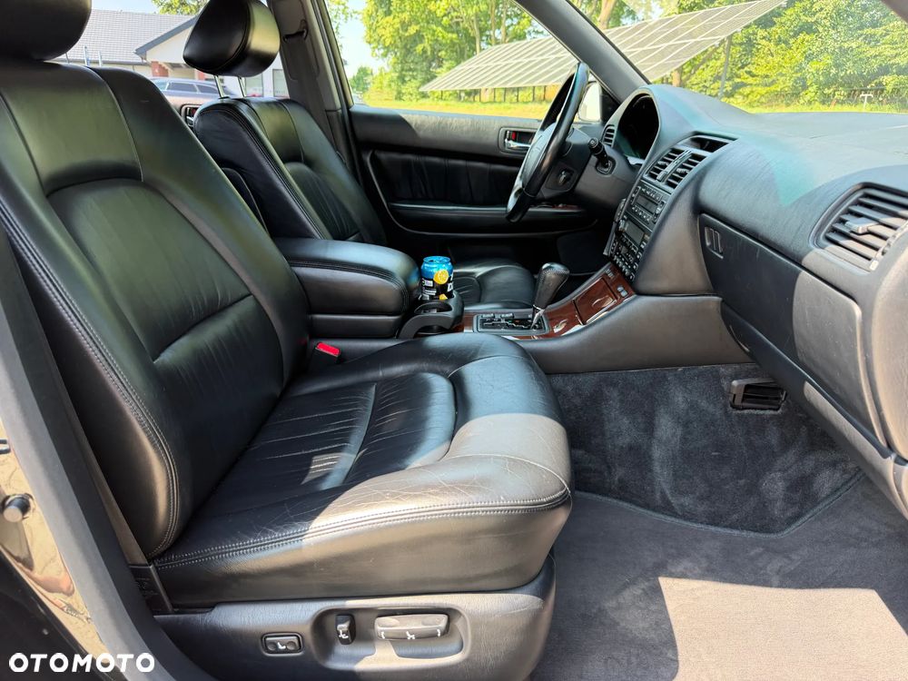 Lexus LS - 17