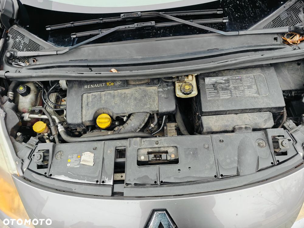 Renault Scenic TCe 130 Dynamique - 17