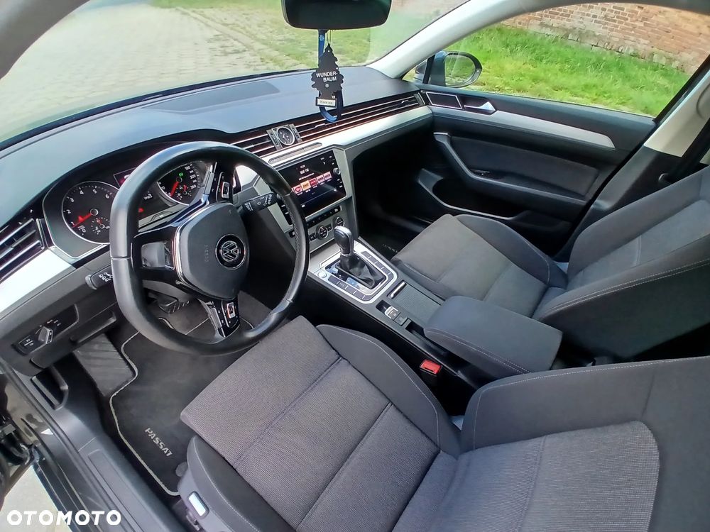 Volkswagen Passat 1.8 TSI BMT Comfortline DSG - 16