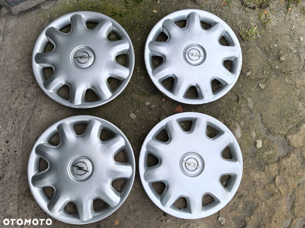 Opel Astra Vectra Corsa Meriva Kołpaki 15" KOMPLET - 1