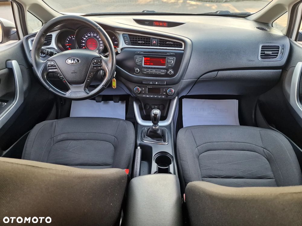 Kia Ceed 1.6 CRDi M - 12
