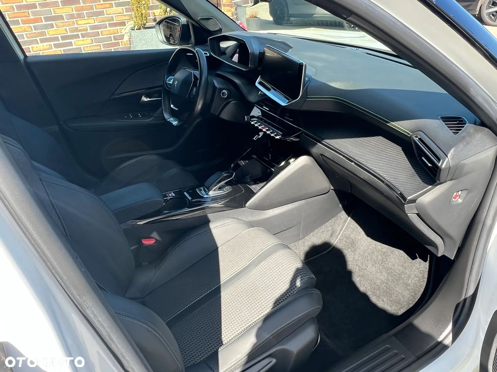 Peugeot 2008 GT Line - 20