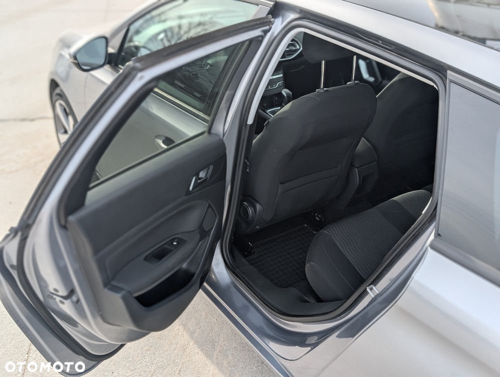 Peugeot 308 1.6 BlueHDi Active S&S - 20