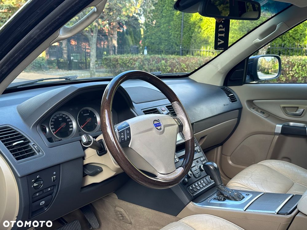 Volvo XC 90 D5 Executive - 8