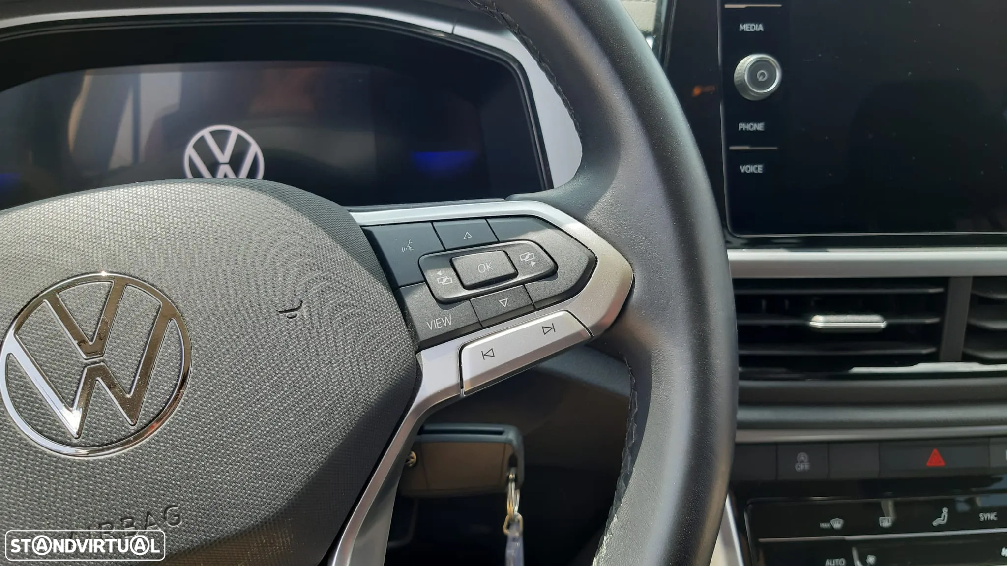 VW T-Roc 1.0 TSI Life - 13