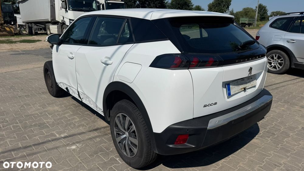 Peugeot 2008 1.5 BlueHDi Allure S&S EAT8 - 10