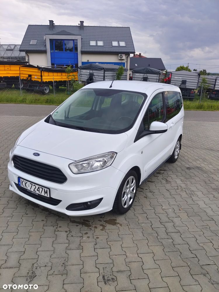 Ford Tourneo Courier 1.5 TDCi Trend - 3