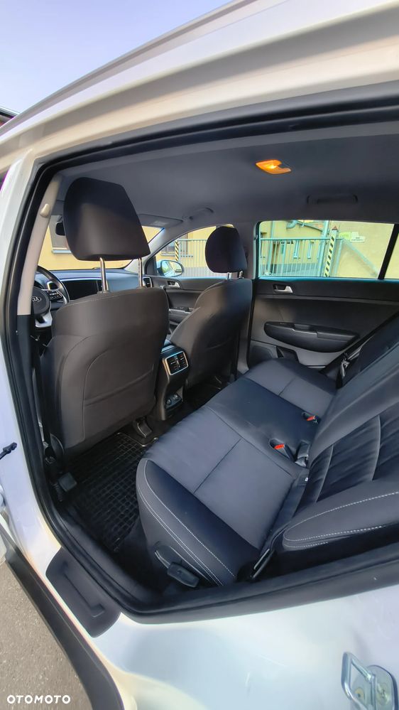 Kia Sportage 1.6 GDI L 2WD - 11